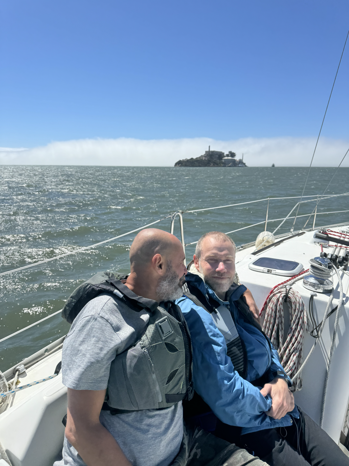 Ramblin guests sailing near Alcatraz