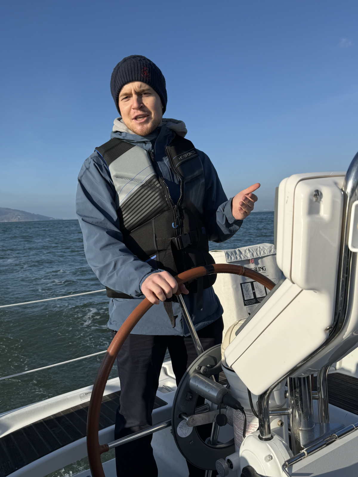 Guest steering during a Ramblin sail