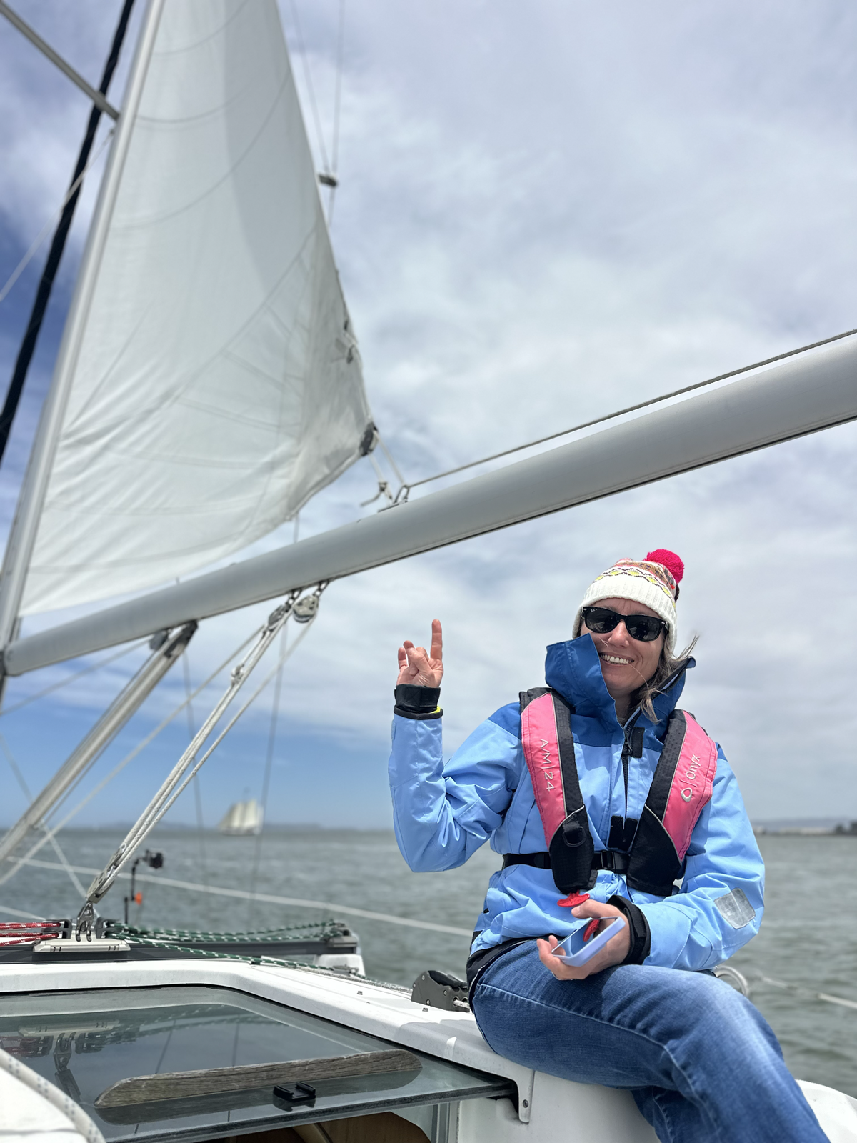 Ramblin guest under sail
